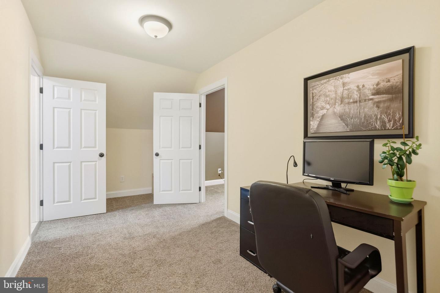 809 Shavertown Rd Property Photo 43