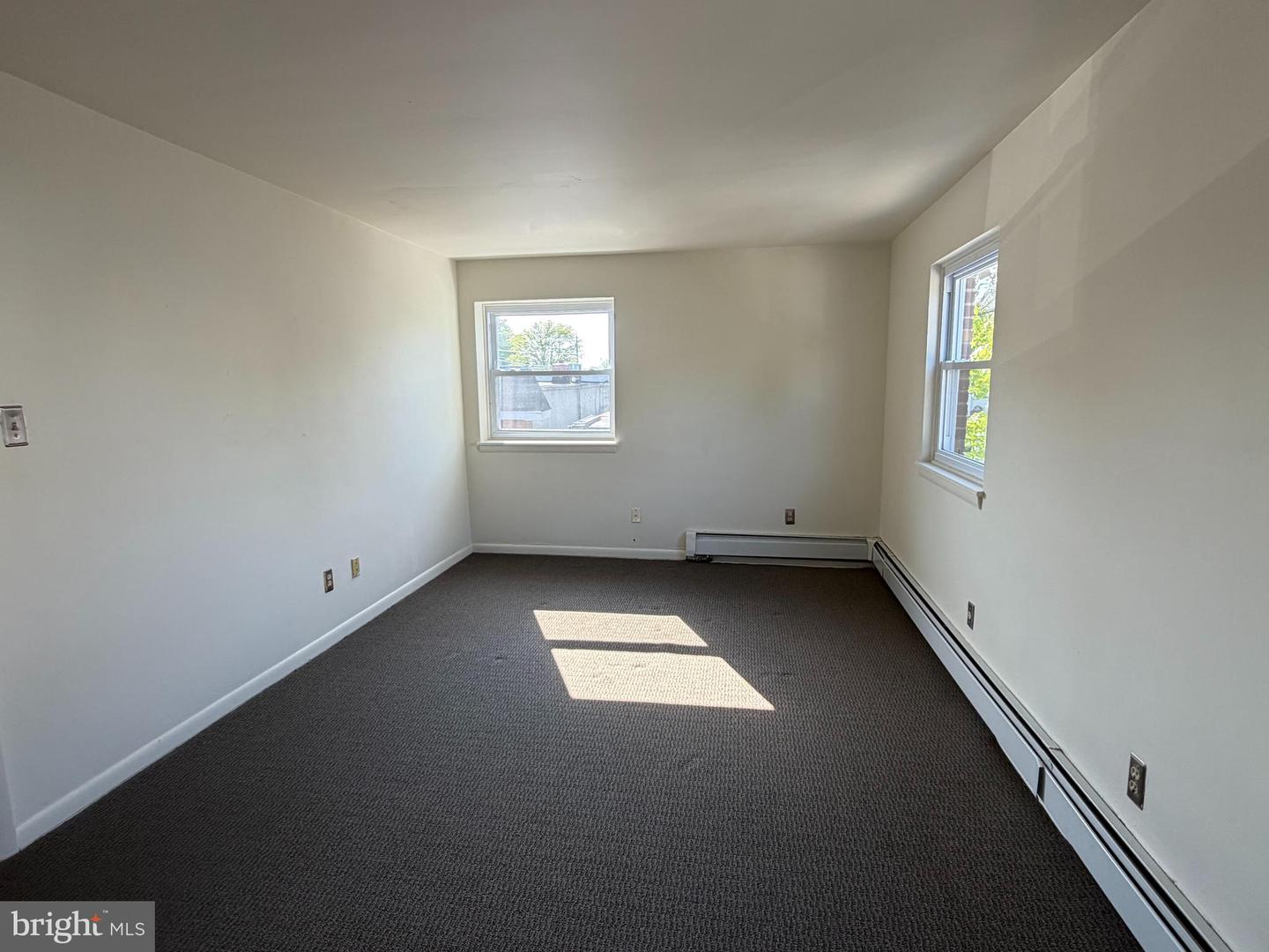 805 W Chester Pike #rear (2nd Floor) Property Photo 11