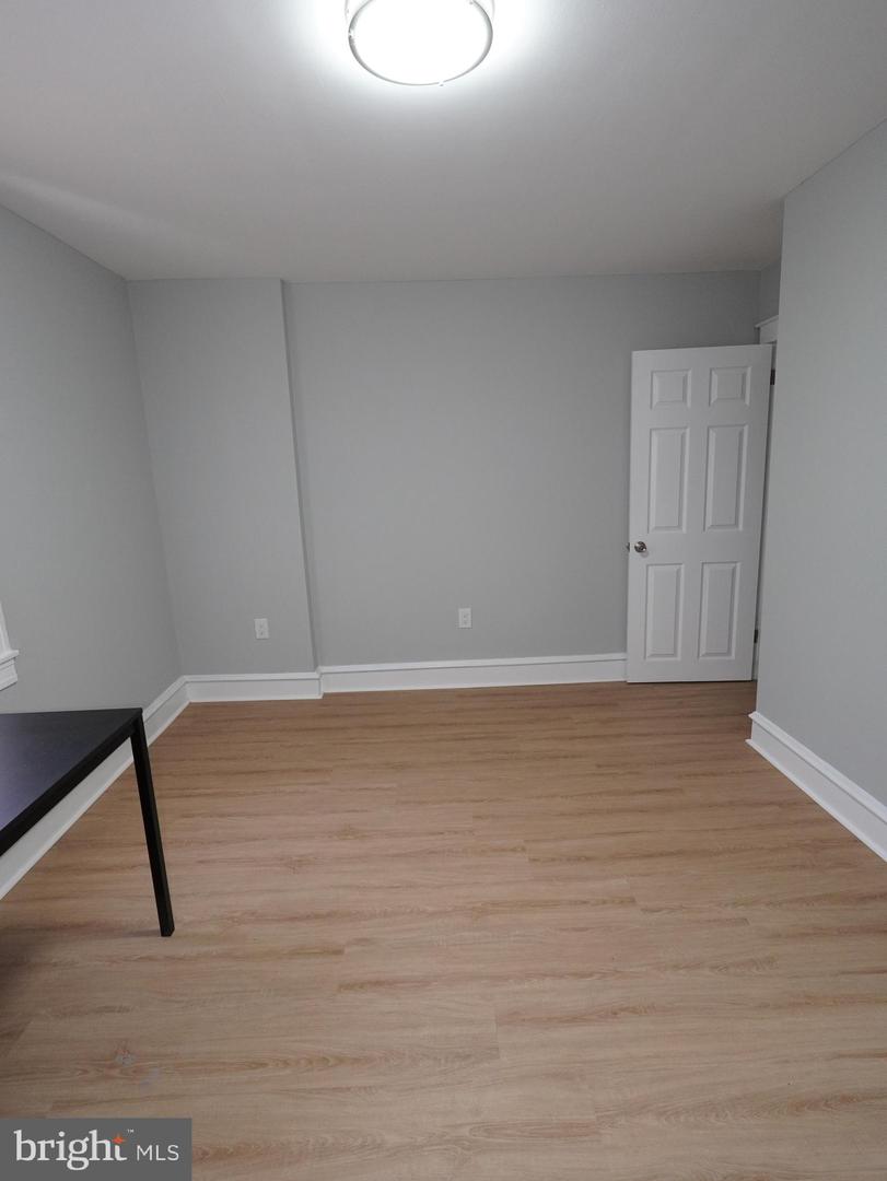 233 W Albemarle Ave Property Photo 18