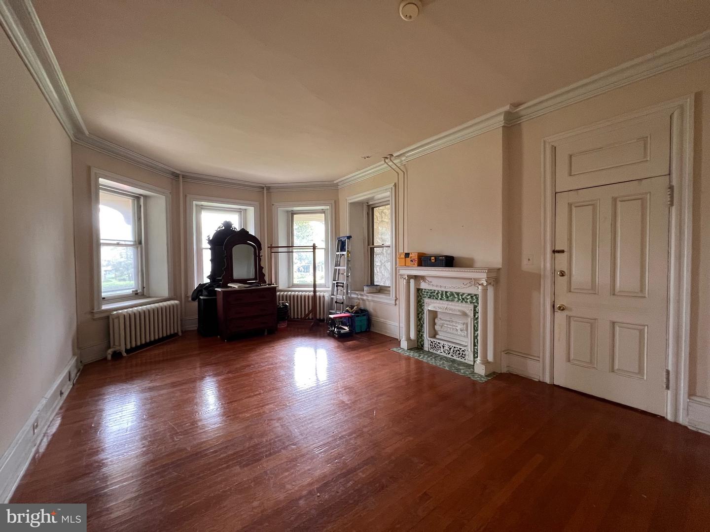 192 N Lansdowne Ave ##b1 Property Photo 14