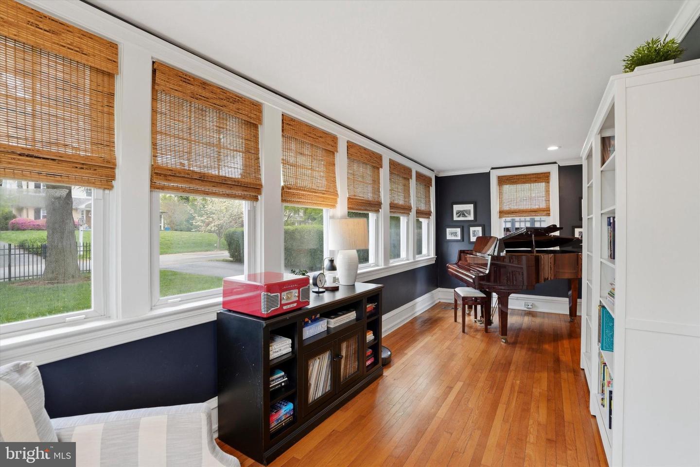 7 Farm Rd Property Photo 12