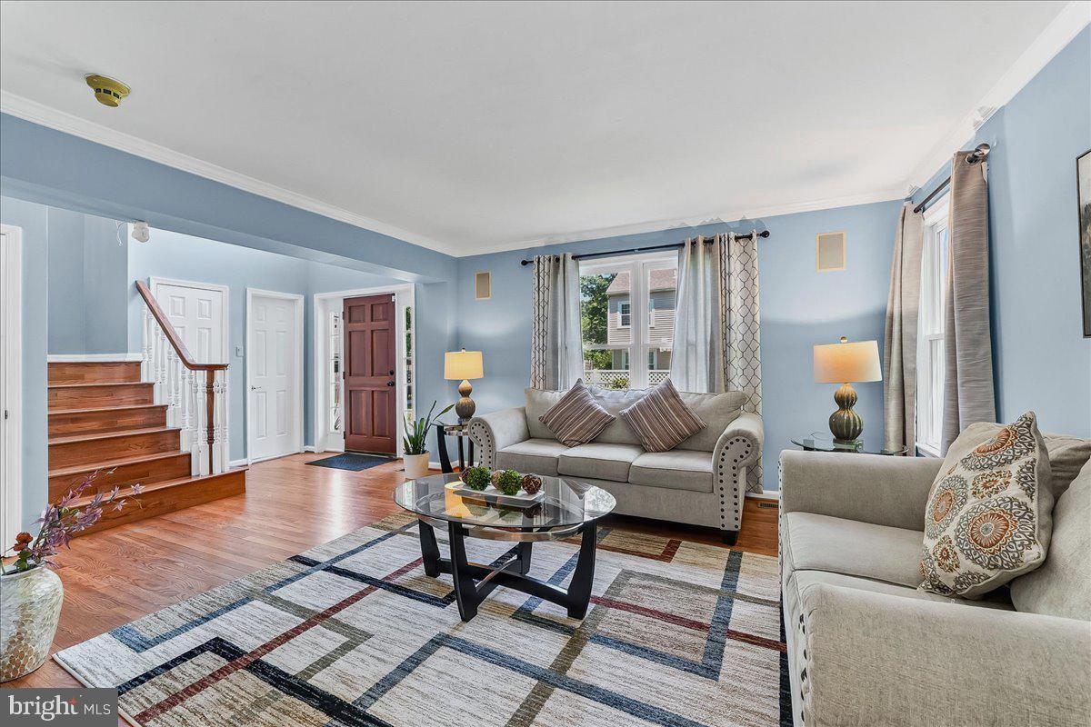 252 Highland Ave Property Photo 5