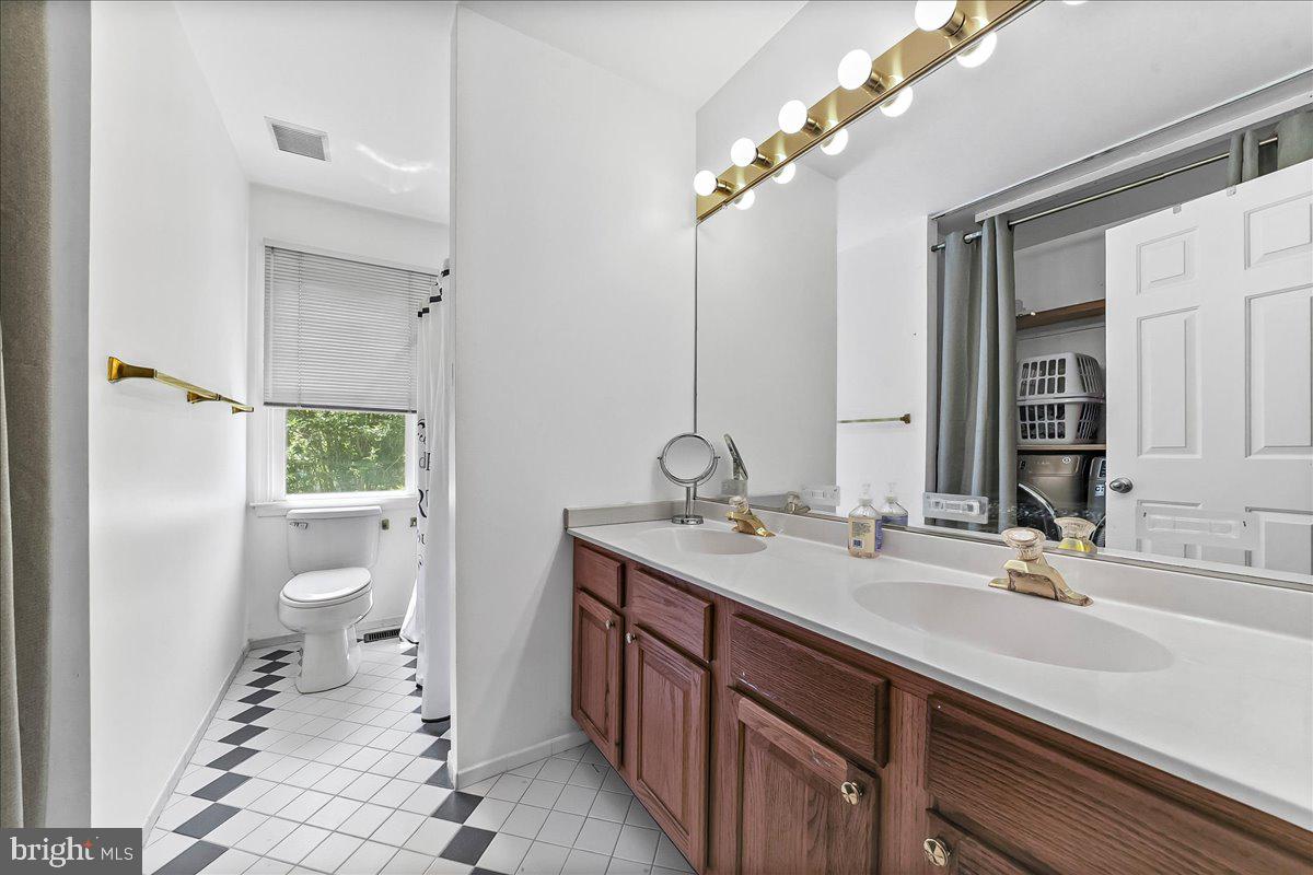 252 Highland Ave Property Photo 26