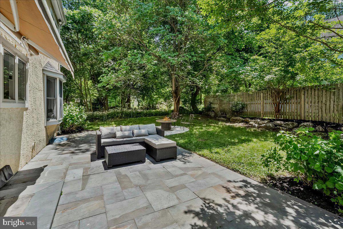 252 Highland Ave Property Photo 32