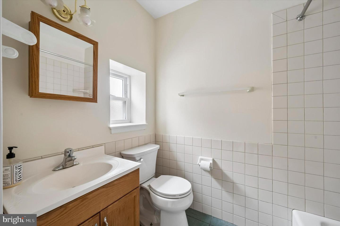 2201 Darby Road Property Photo 20