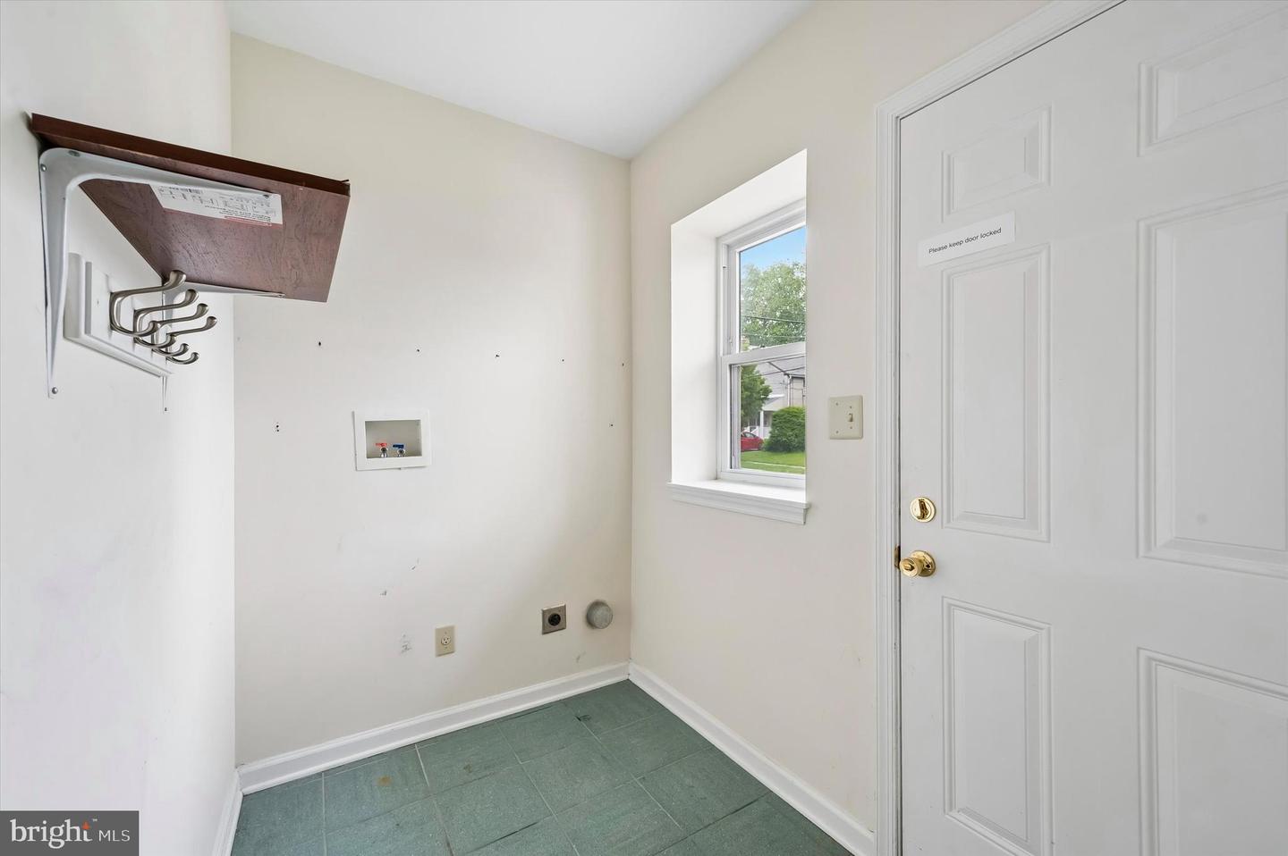 2201 Darby Road Property Photo 21