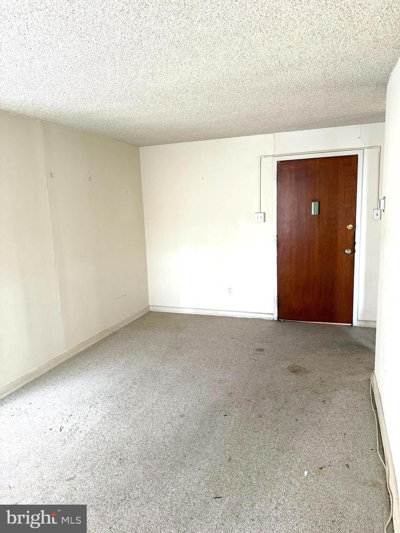 1030 E Lancaster Ave #711 Property Photo 15