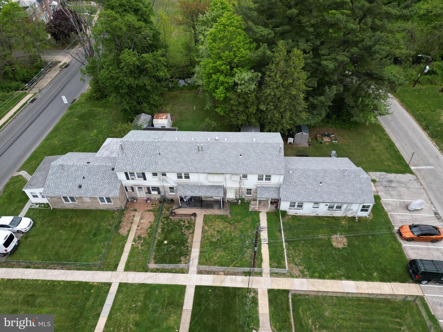317 Hibbs Ave Property Photo 4
