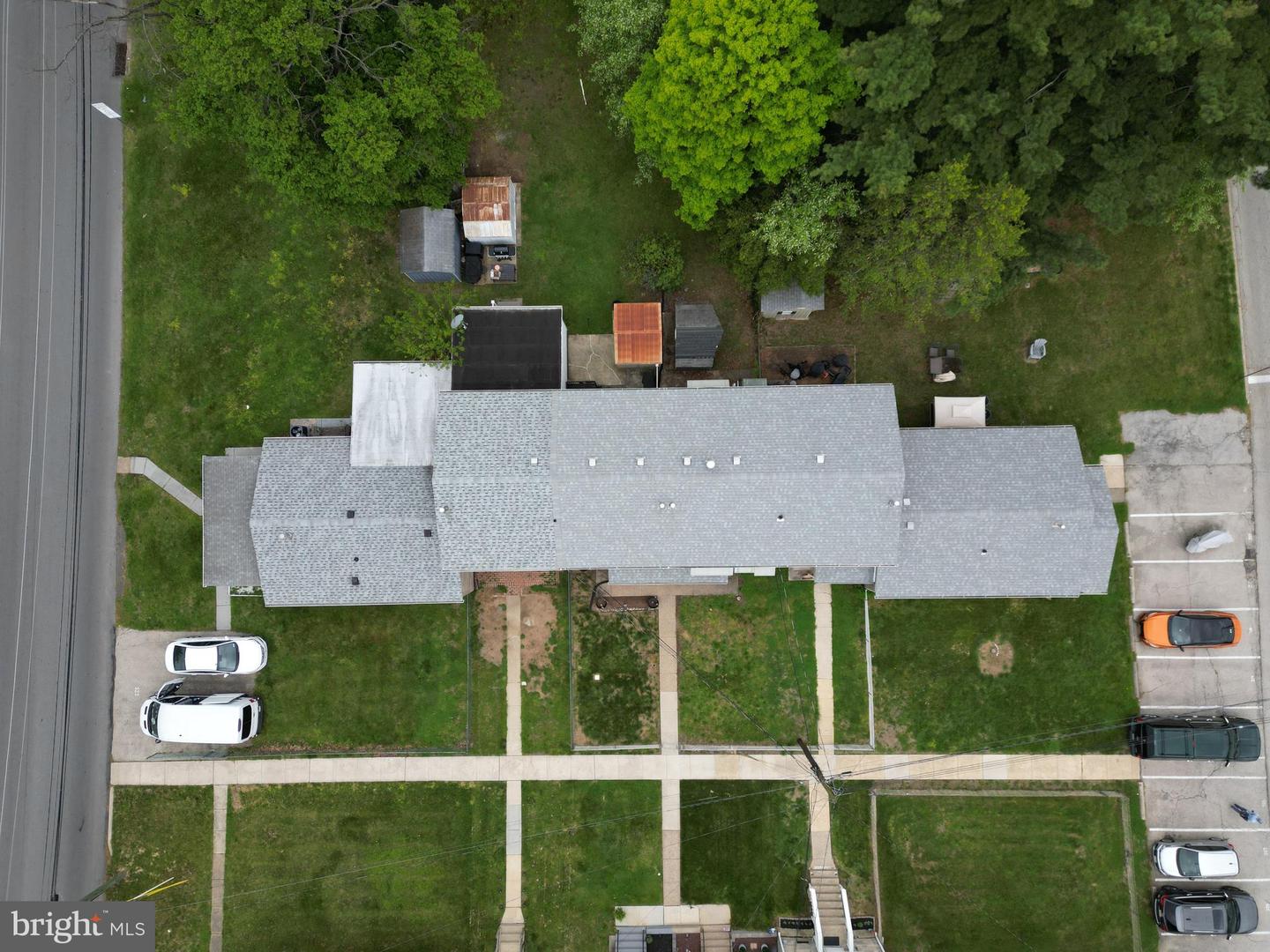 317 Hibbs Ave Property Photo 6