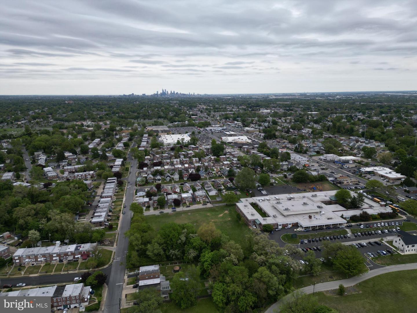 317 Hibbs Ave Property Photo 9
