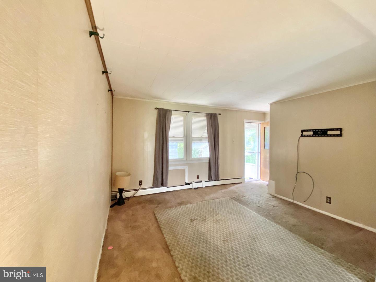 317 Hibbs Ave Property Photo 31