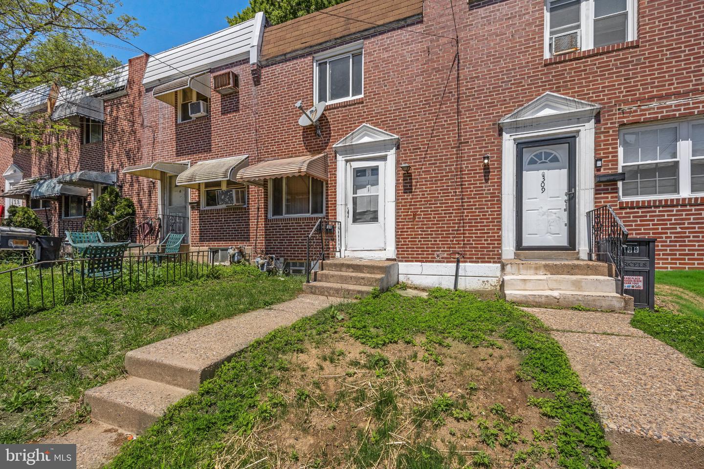 311 FERN ST Property Photo 1
