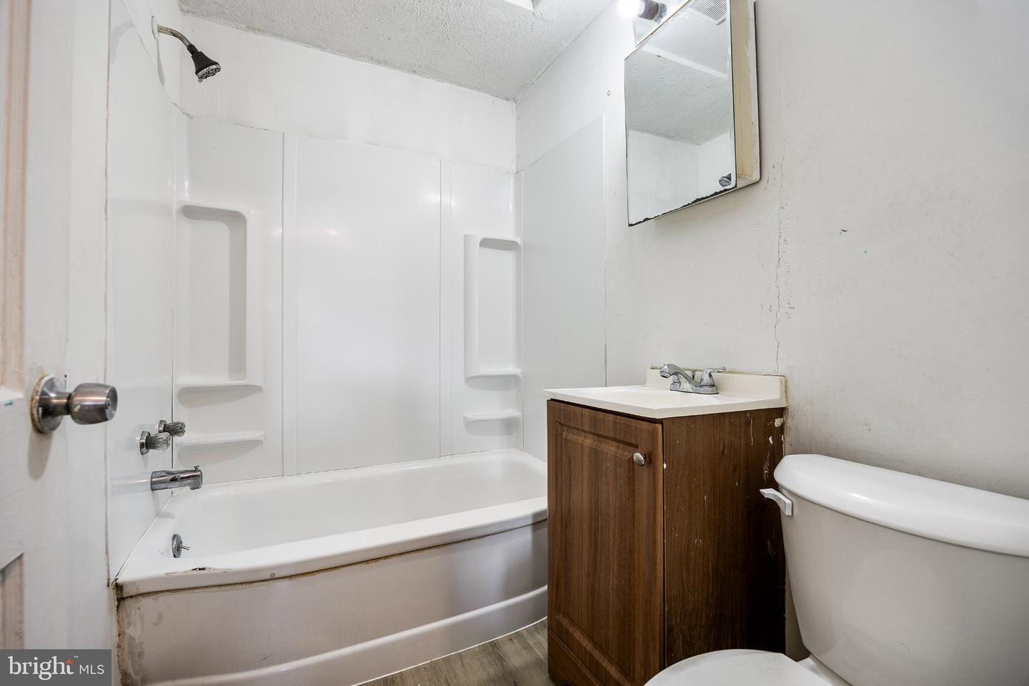 311 Fern St Property Photo 14
