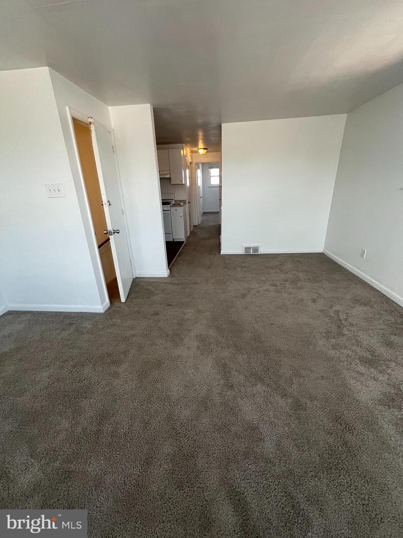 168 N Bonsall Ave Property Photo 17