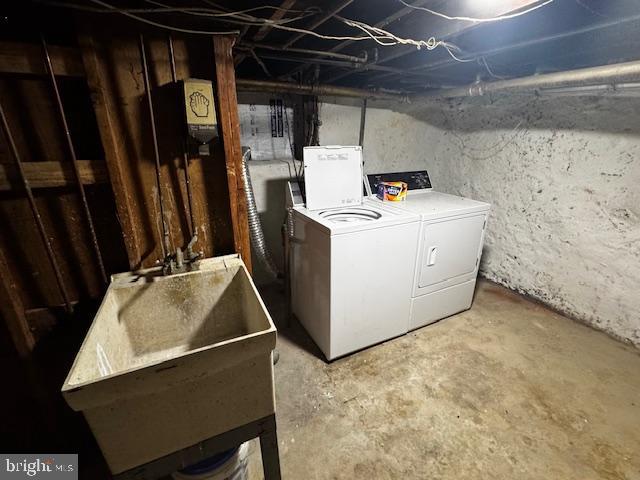 2015 Hyatt St Property Photo 12