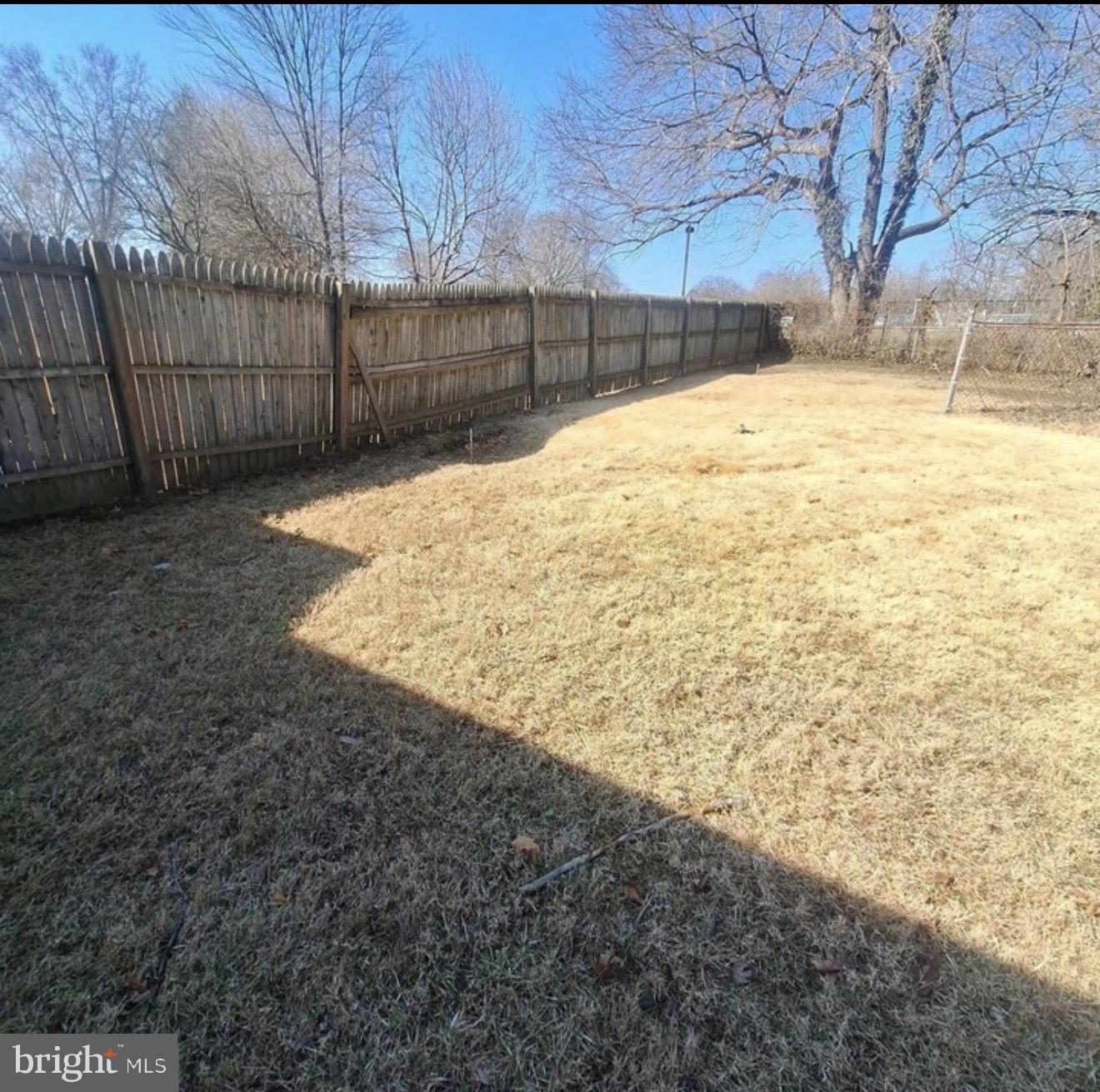 403 Trenton Ct Property Photo 11
