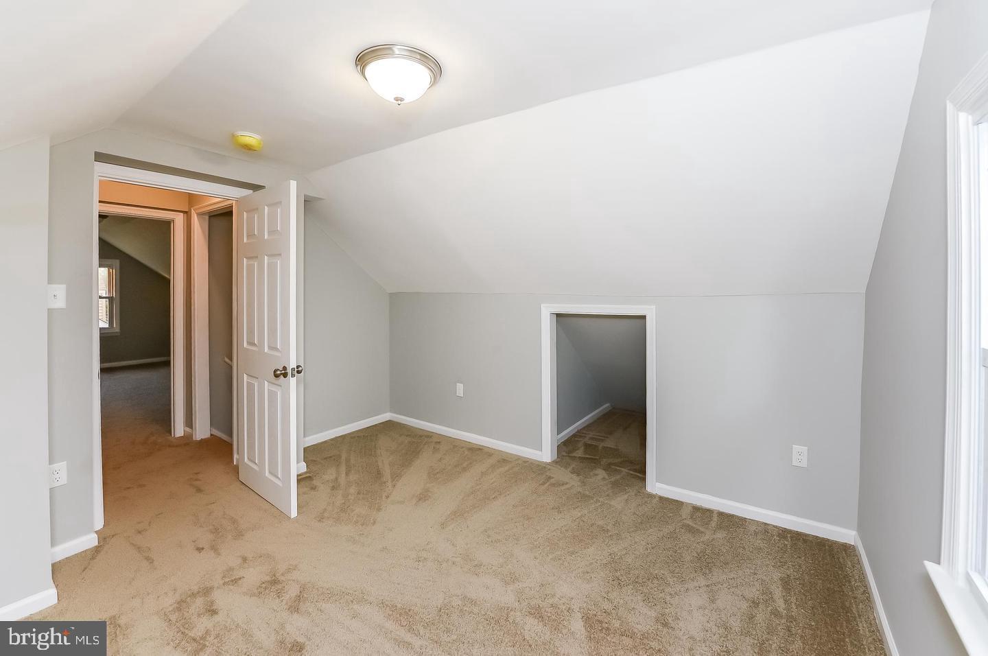 112 Upland Rd Property Photo 18