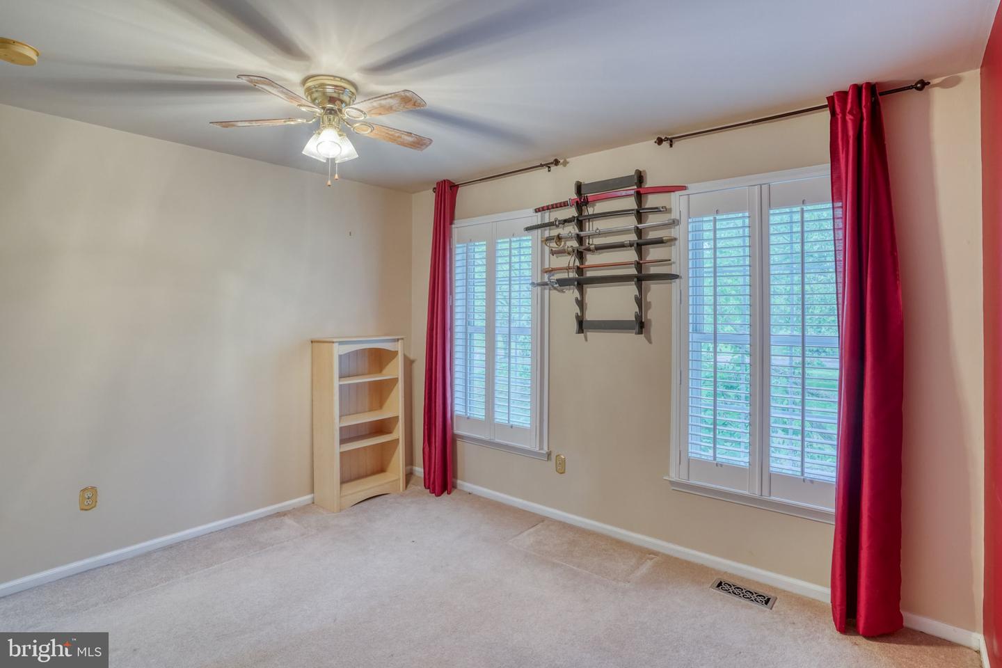 357 Willits Way Property Photo 40