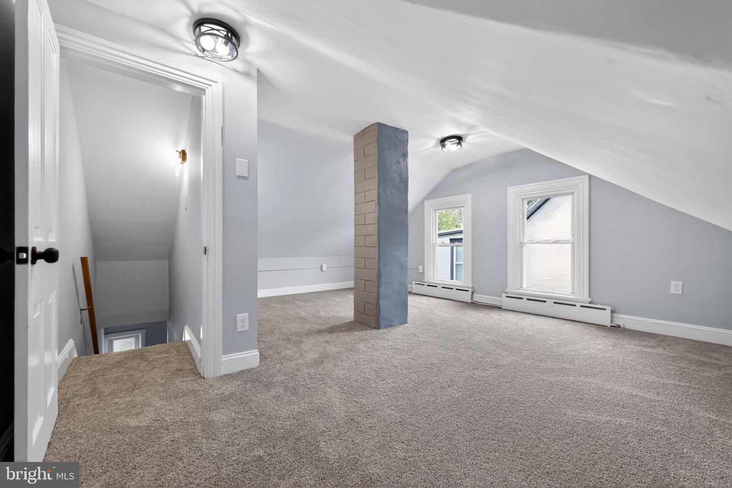 16 Convent Rd Property Photo 12