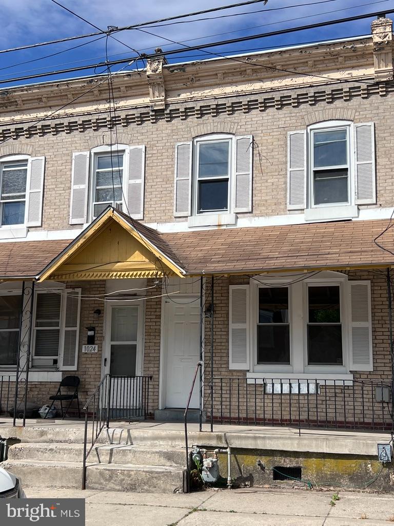 1026 Potter St Property Photo 1