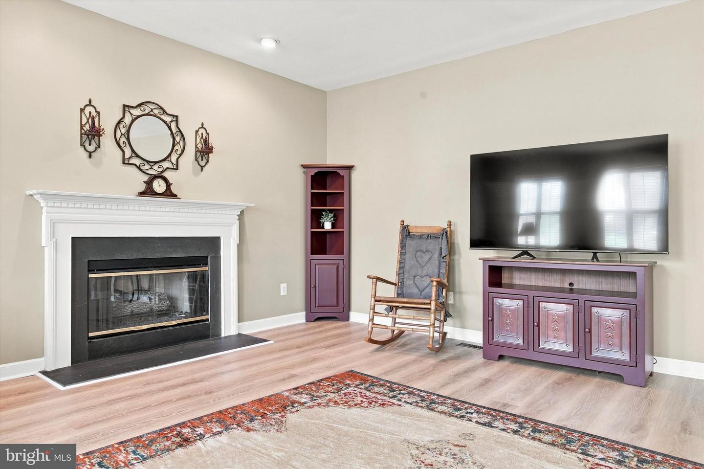 713 Iris Ln Property Photo 18