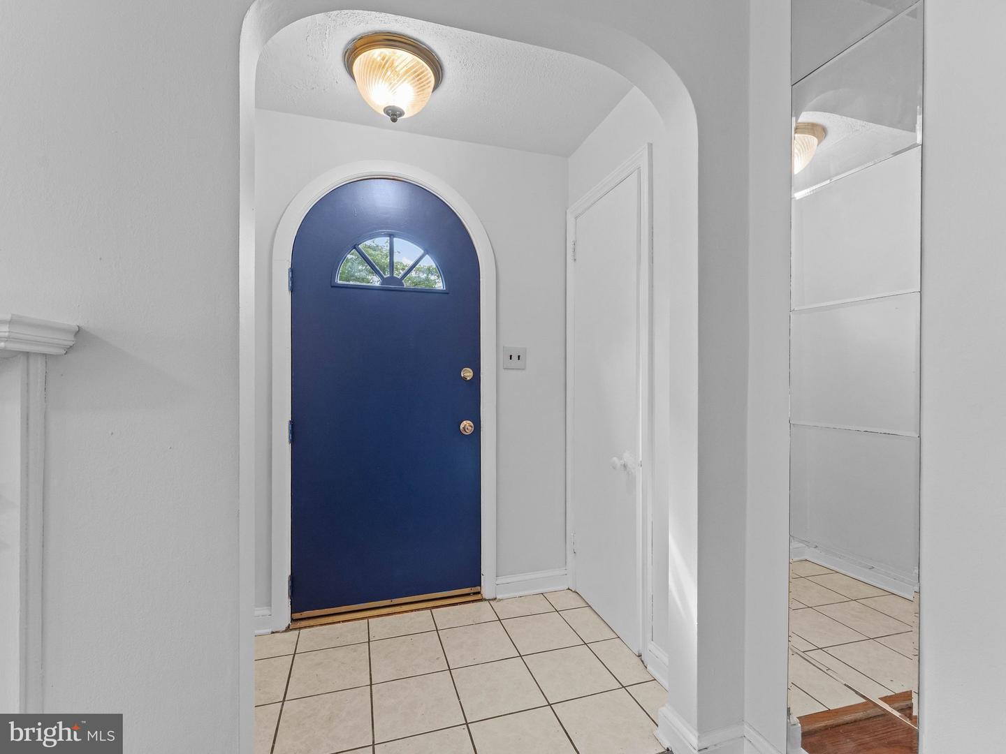 20 Davis Ave Property Photo 7