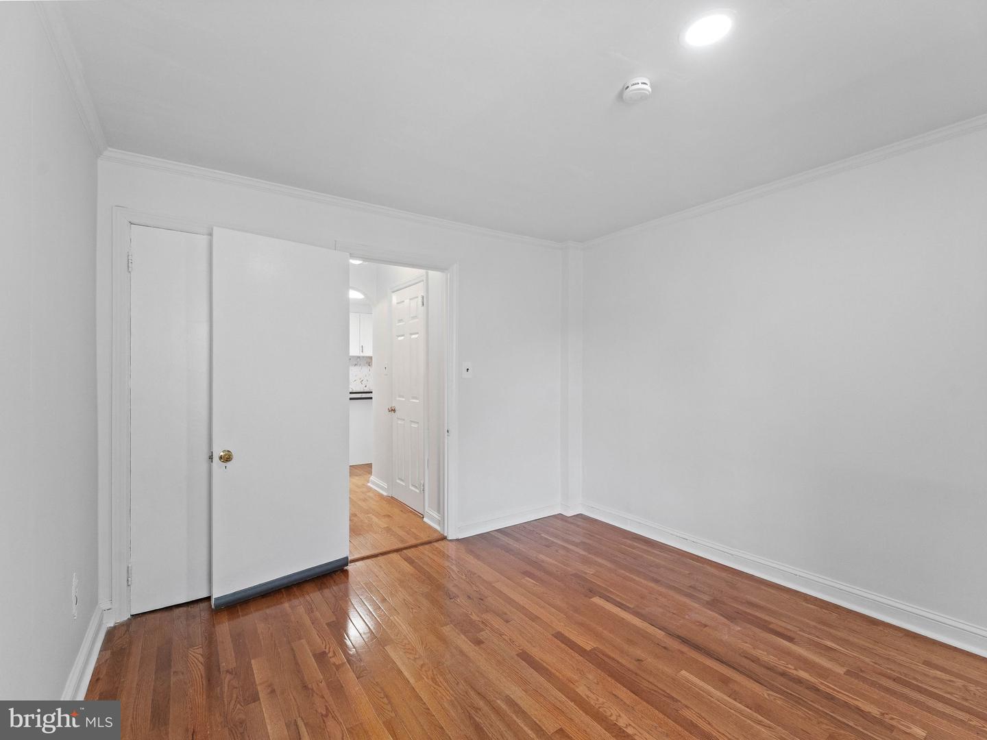20 Davis Ave Property Photo 24