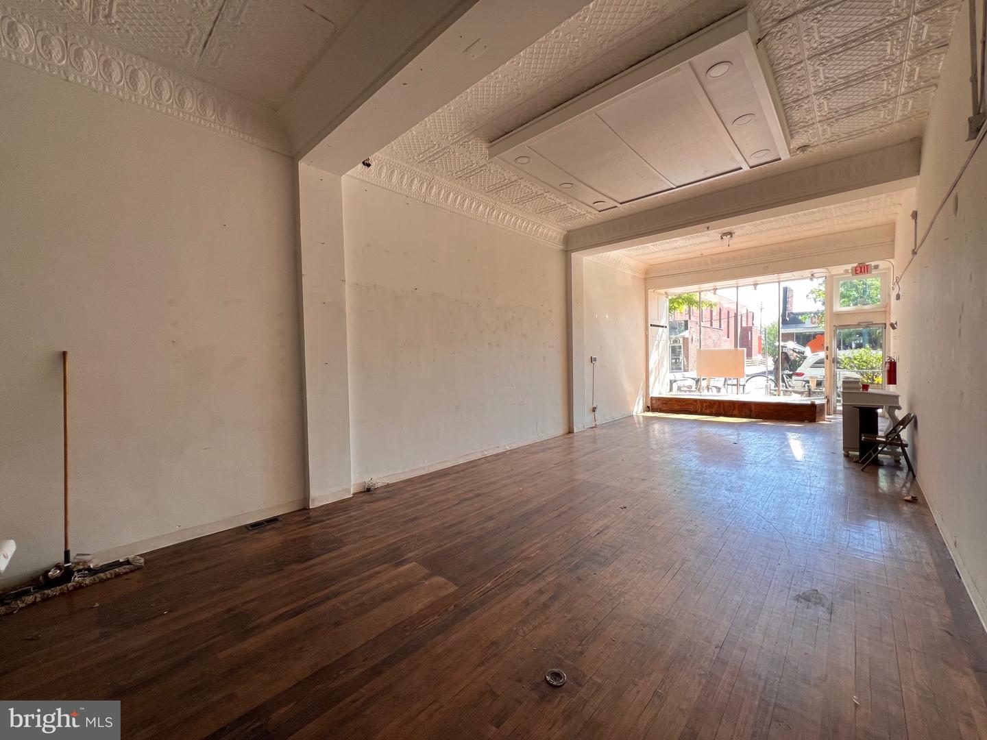 26 N Lansdowne Ave Property Photo 2