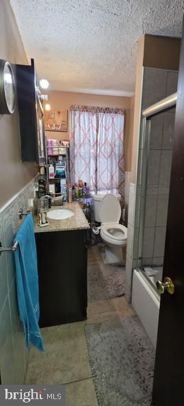 517 Cypress St Property Photo 6