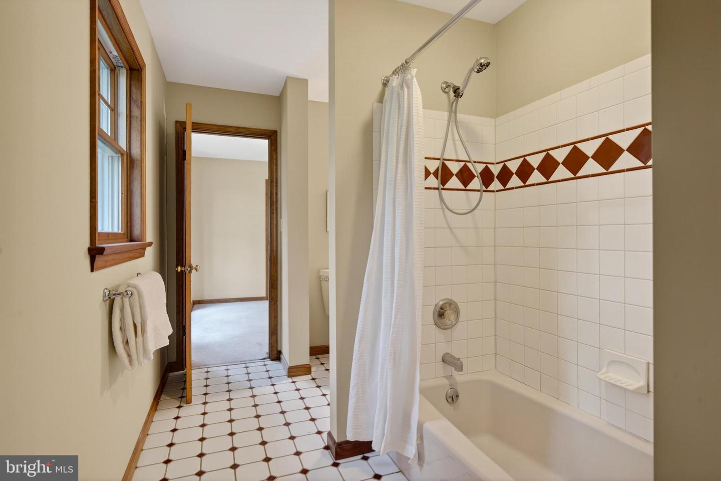 52 Atwater Rd Property Photo 44