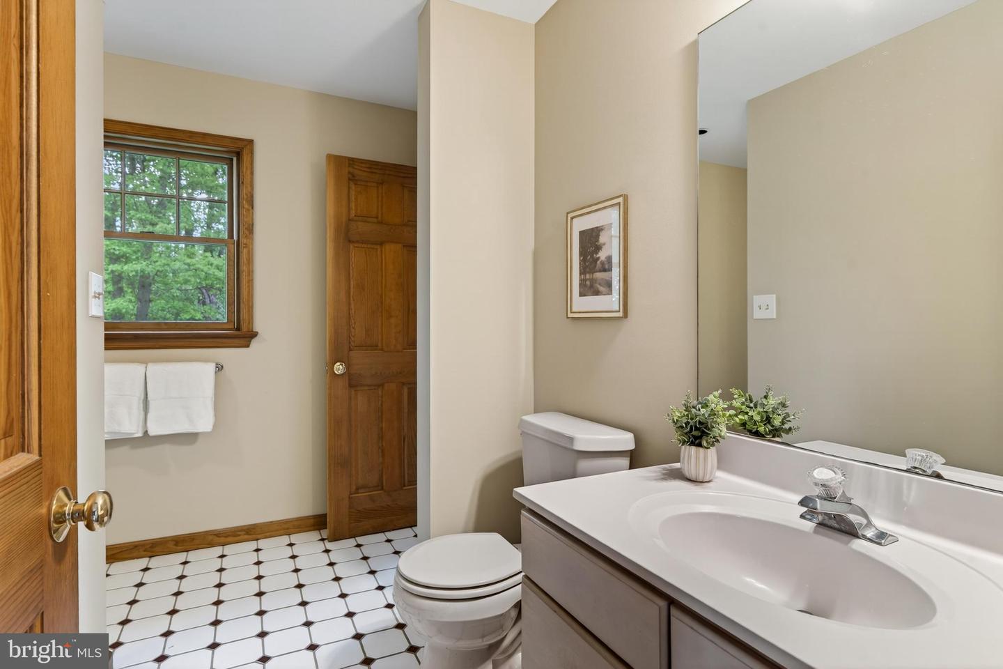 52 Atwater Rd Property Photo 47
