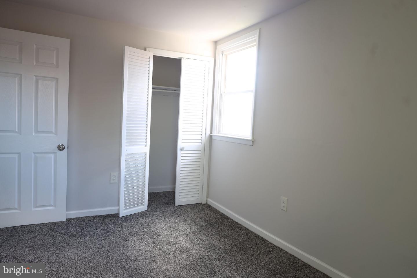 1134 Woodland Ave Property Photo 8