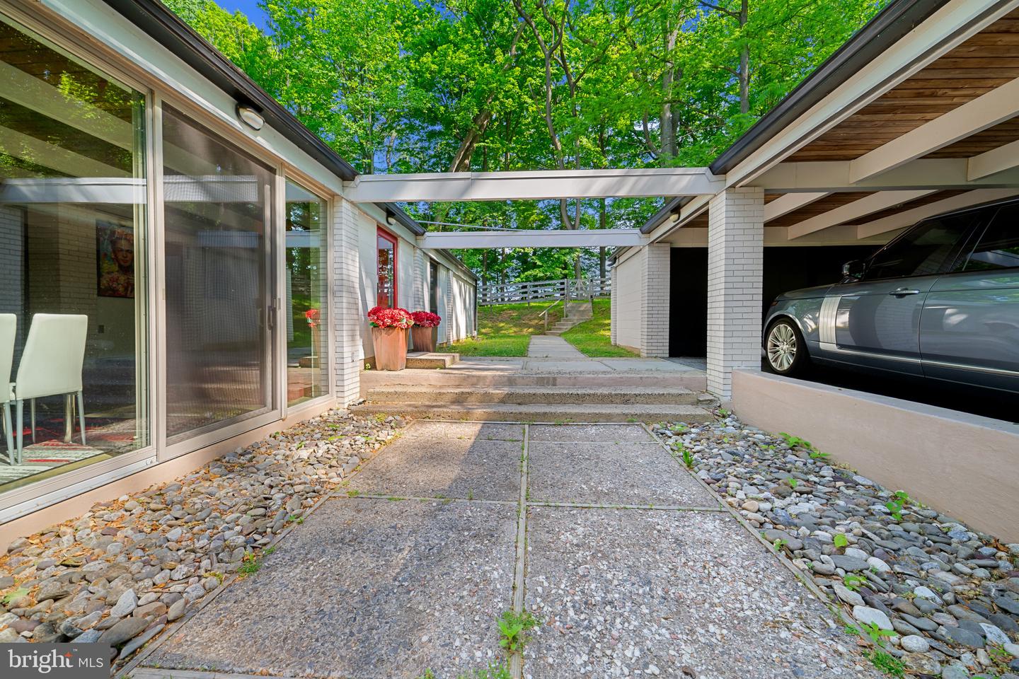 3705 Darby Rd Property Photo 36
