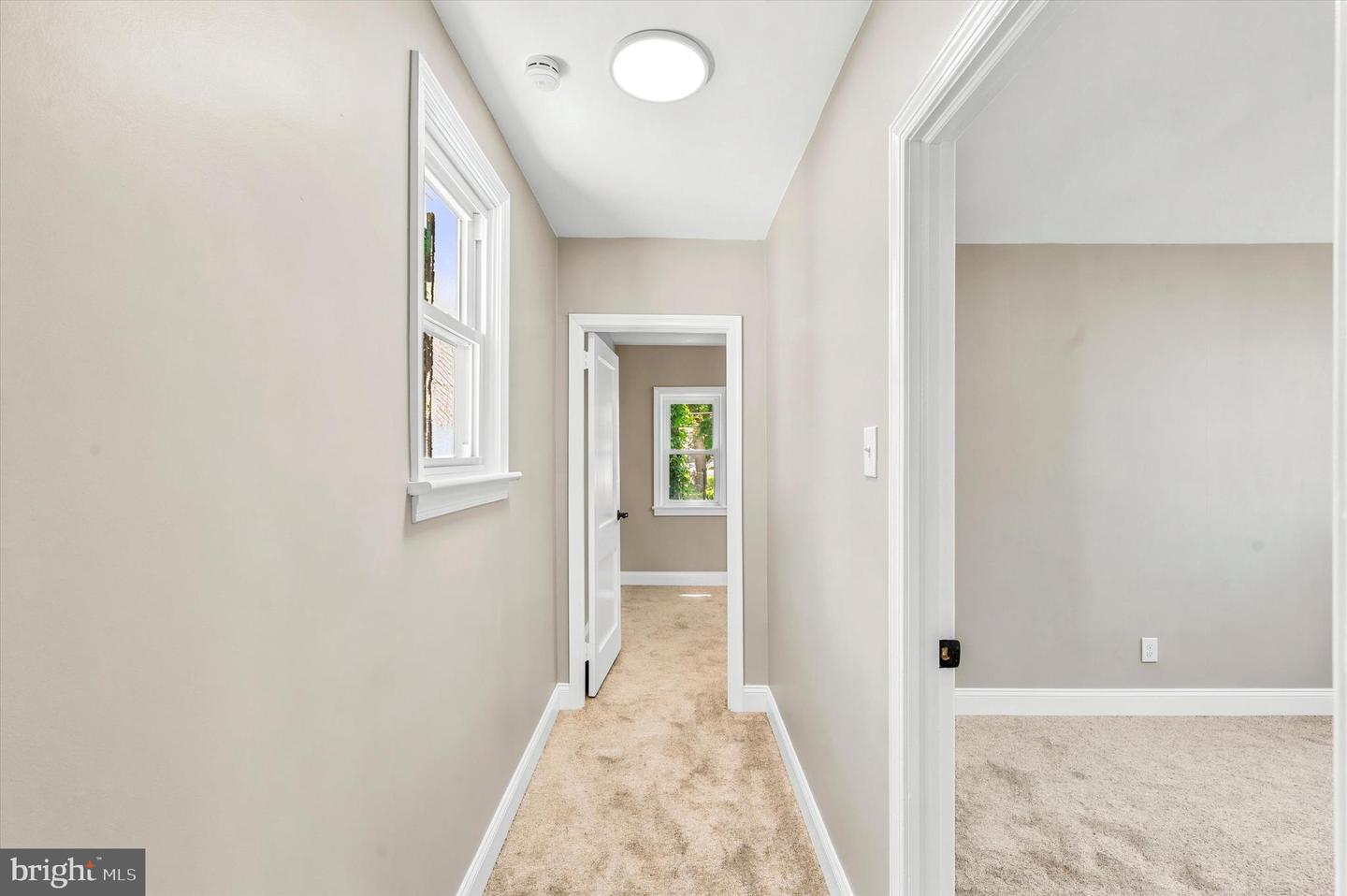 1022 Lawnton Ter Property Photo 17