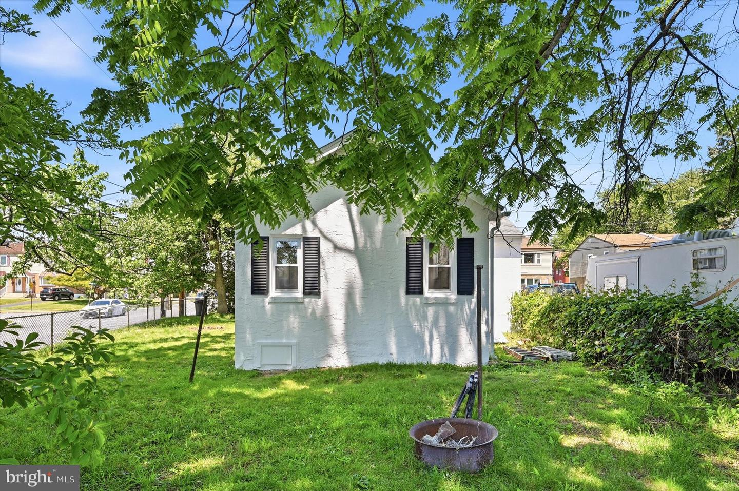 1022 Lawnton Ter Property Photo 27