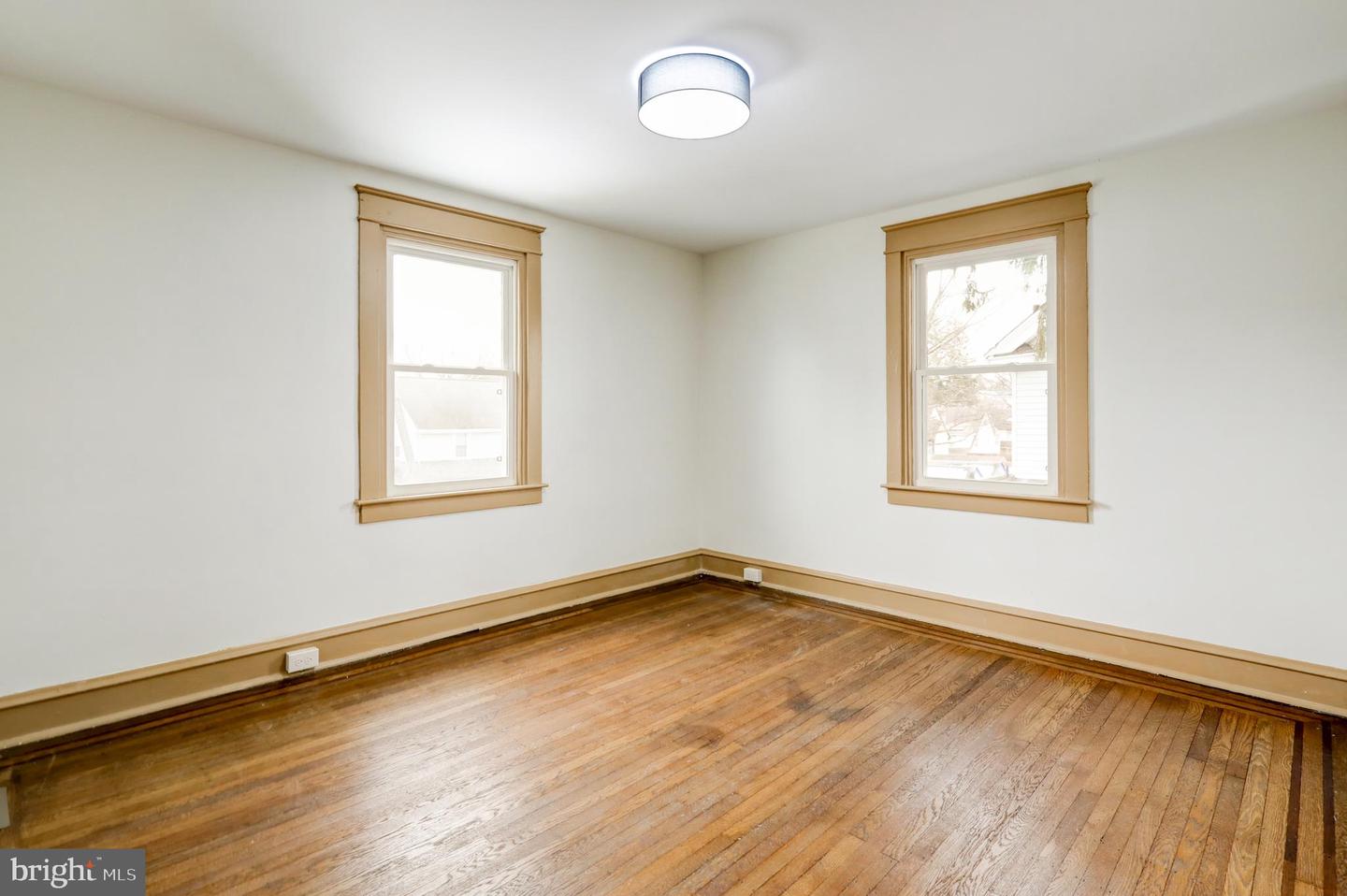 725 Turner Ave Property Photo 34