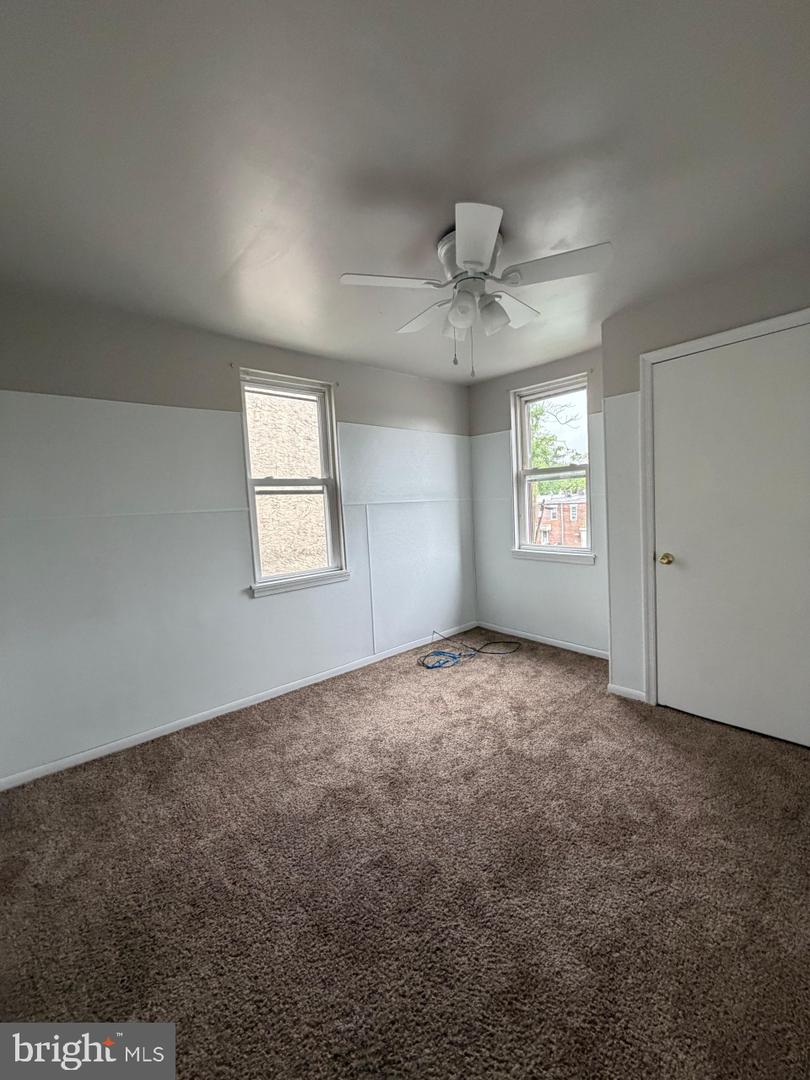 135 9th St Property Photo 8
