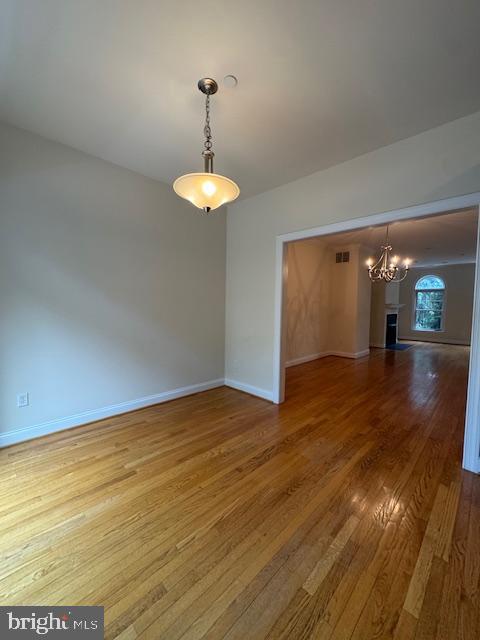 748 Moore Ave Property Photo 18