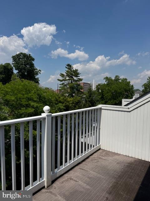 748 Moore Ave Property Photo 35