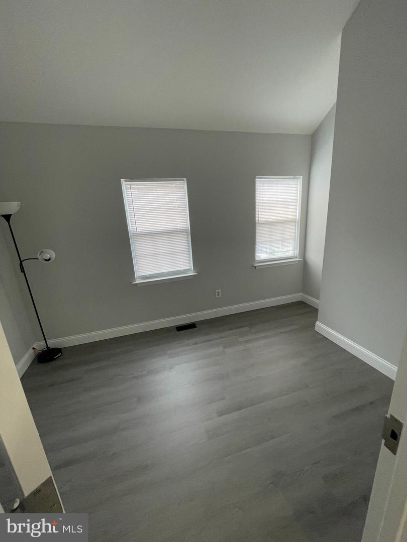 16 Regency Plz #3 Property Photo 8
