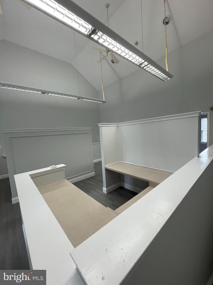 16 Regency Plz #3 Property Photo 10