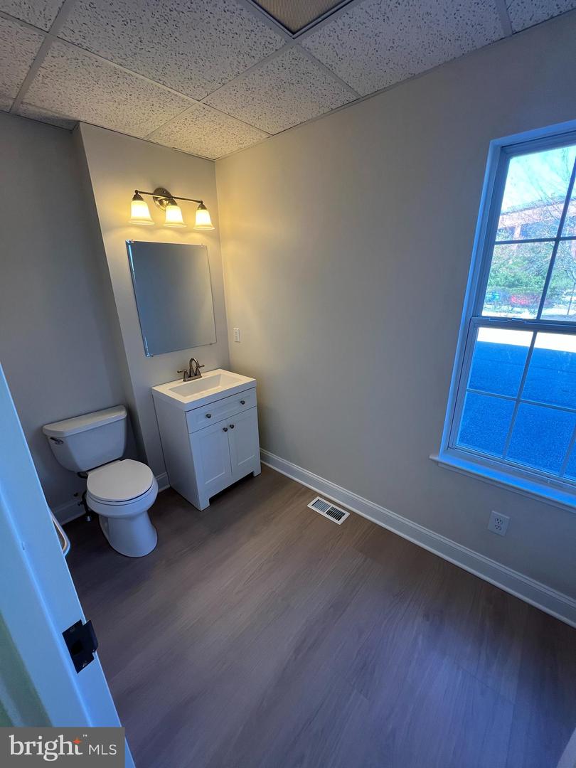 871 Baltimore Pike Condo #41 Property Photo 4