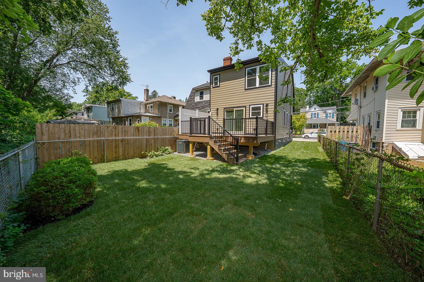 256 Willow Ave Property Photo 32