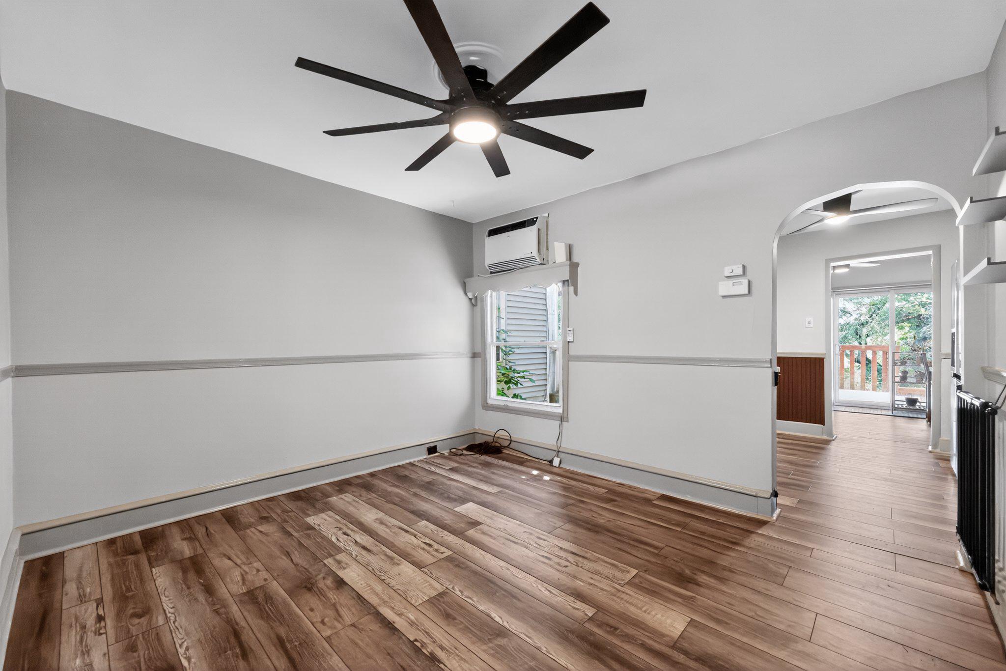 3840 Dennison Ave Property Photo 4