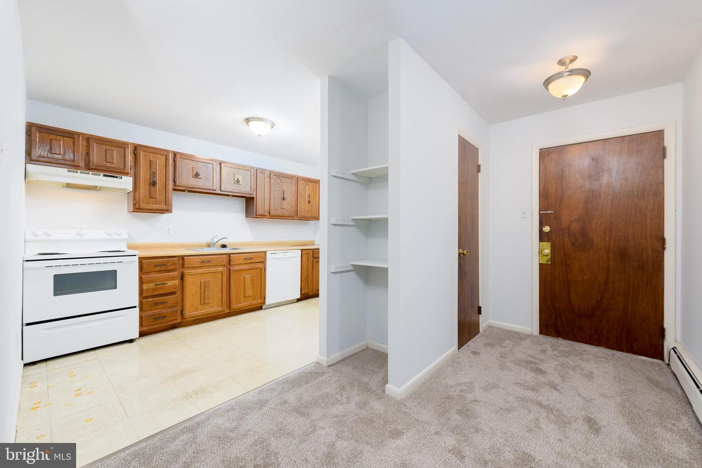 2120 Bellemead Ave Property Photo 2