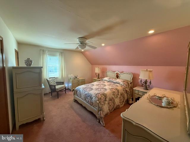 331 E Woodlyn Cir Property Photo 16