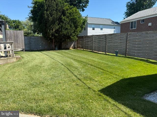 331 E Woodlyn Cir Property Photo 20