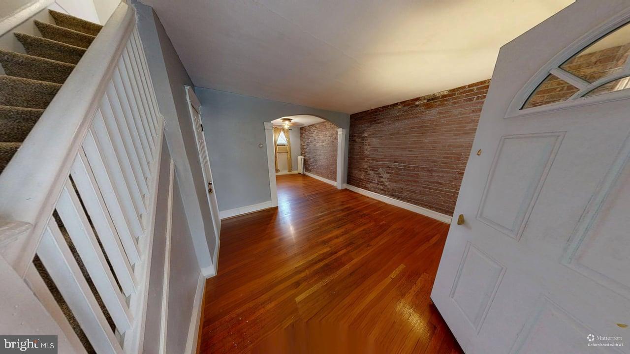 6956 Aberdeen Rd Property Photo 3