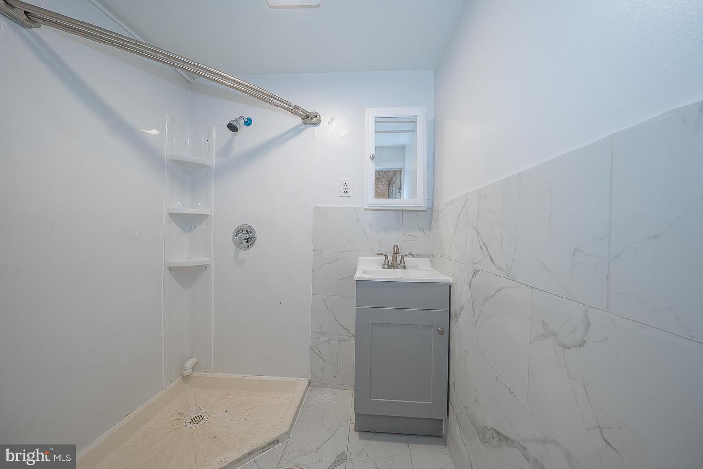 246 Wiltshire Rd Property Photo 26