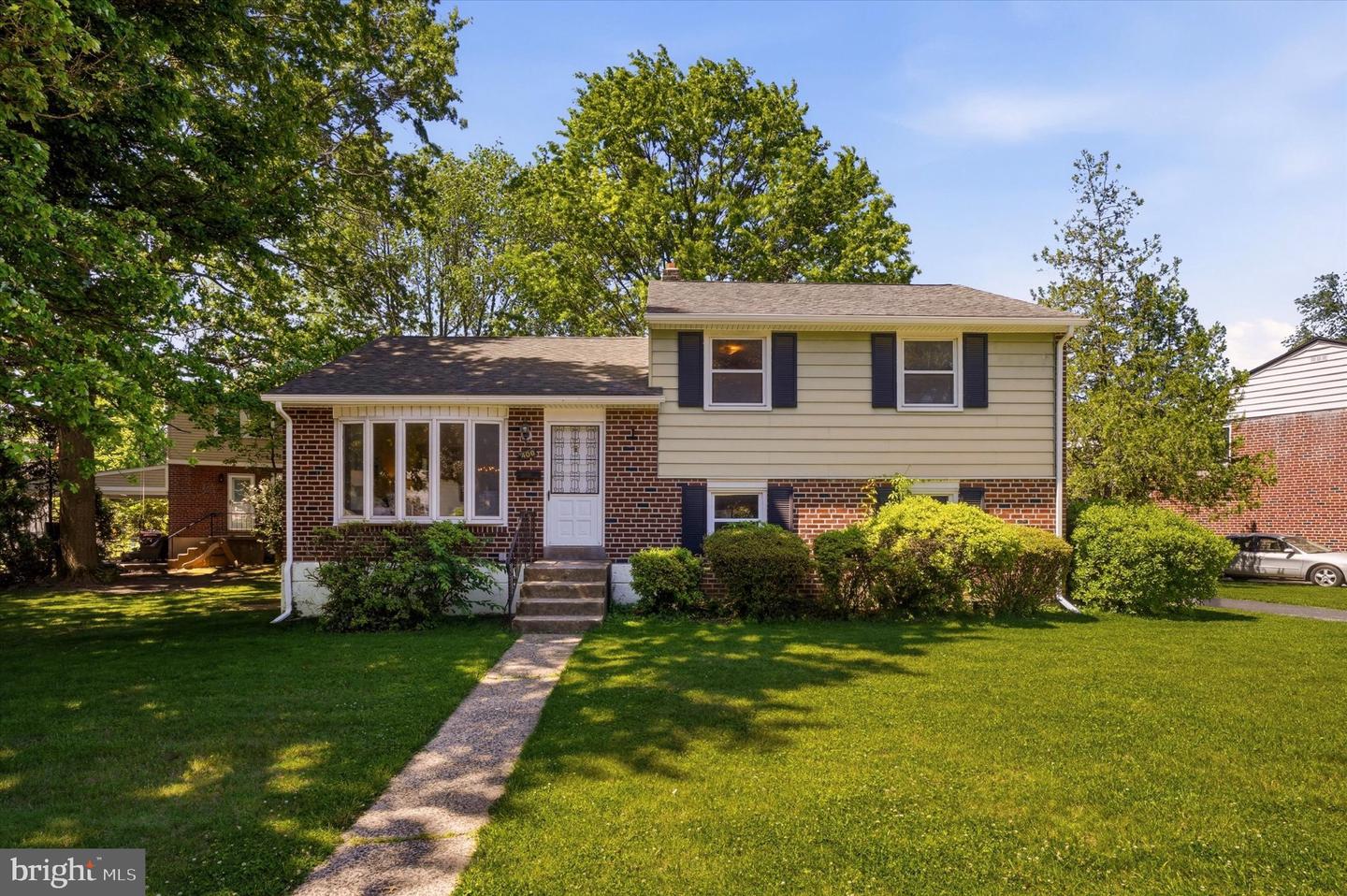 400 Rittenhouse Cir Property Photo 1